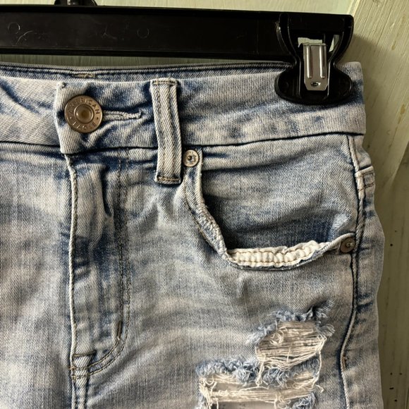 Women's American Eagle 00 Curvy Hi-Rise Shortie Denim‎ Jean Shorts - Picture 4 of 12